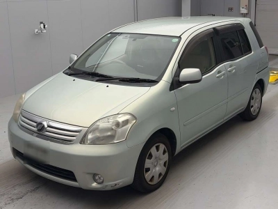 TOYOTA RAUM