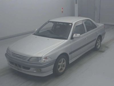TOYOTA CARINA