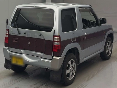 MITSUBISHI PAJERO MINI