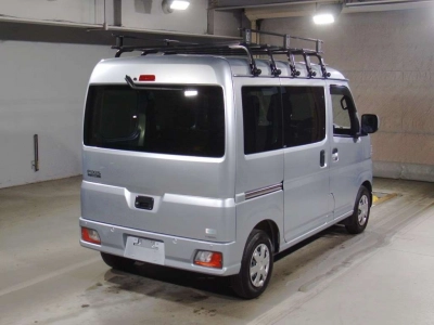 TOYOTA PIXIS VAN