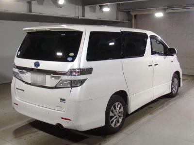 TOYOTA VELLFIRE HYBRID