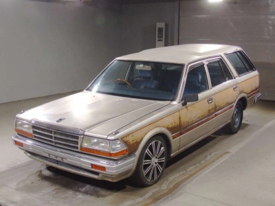 NISSAN GLORIA WAGON