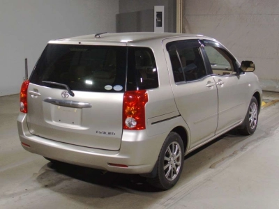 TOYOTA RAUM