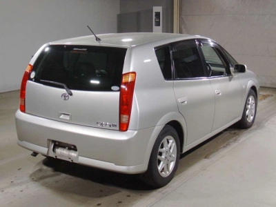 TOYOTA OPA
