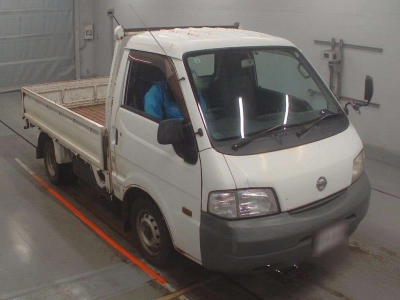 NISSAN VANETTE TRUCK