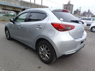 MAZDA MAZDA2