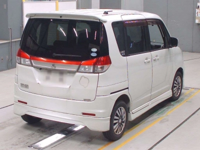 MITSUBISHI DELICA D:2