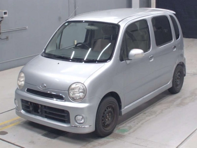 DAIHATSU MOVE LATTE