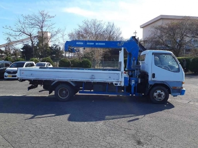 MITSUBISHI CANTER