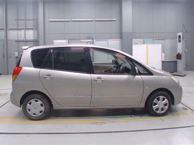 TOYOTA COROLLA SPACIO