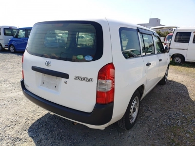 TOYOTA SUCCEED WAGON