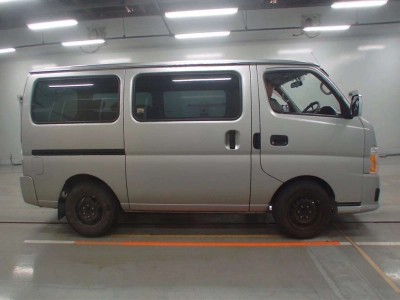 NISSAN CARAVAN COACH