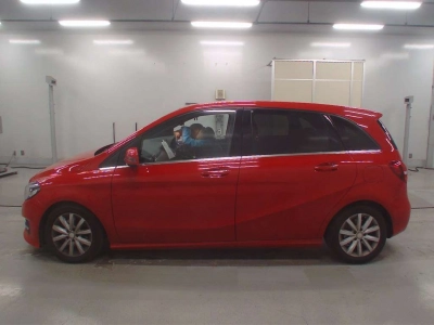 MERCEDES BENZ B CLASS