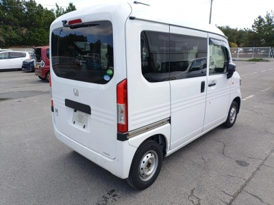 HONDA N-VAN