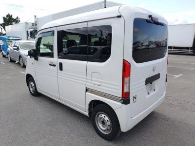HONDA N-VAN