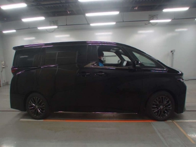 TOYOTA VELLFIRE HYBRID