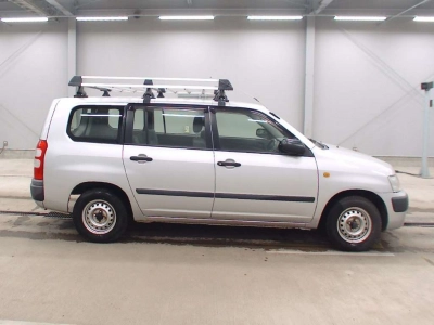 TOYOTA SUCCEED VAN