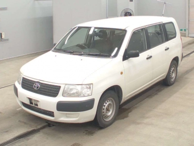 TOYOTA SUCCEED VAN