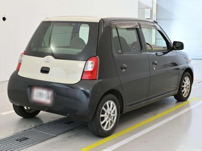 DAIHATSU ESSE
