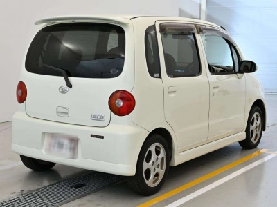 DAIHATSU MOVE LATTE