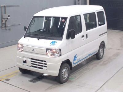 MITSUBISHI MINICAB MIEV