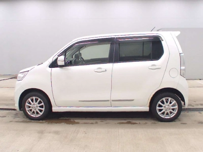 SUZUKI WAGON R STINGRAY