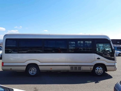 TOYOTA COASTER