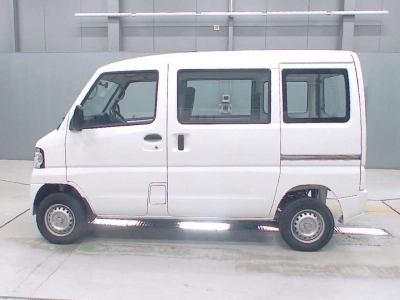 MITSUBISHI MINICAB MIEV