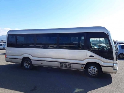 TOYOTA COASTER