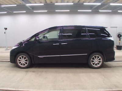 TOYOTA ESTIMA HYBRID