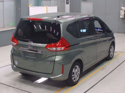 HONDA FREED HYBRID