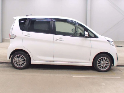 MITSUBISHI EK CUSTOM