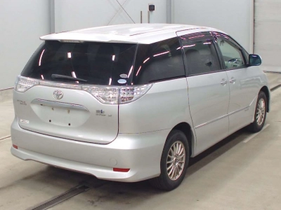 TOYOTA ESTIMA HYBRID