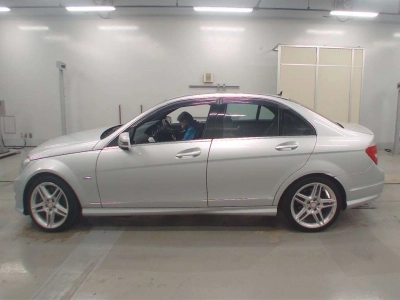MERCEDES BENZ C CLASS