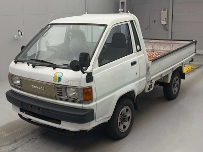 TOYOTA TOWN ACE TRUCK