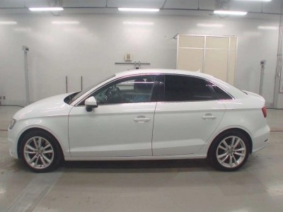 AUDI A3 SEDAN