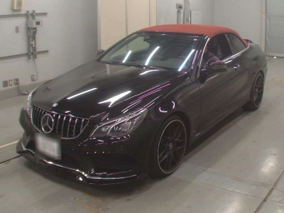 MERCEDES BENZ E CLASS