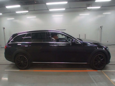 MERCEDES BENZ E-CLASS ALL-TERRAIN