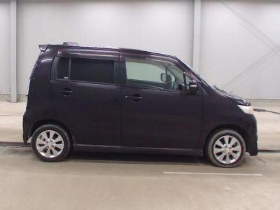 SUZUKI WAGON R STINGRAY