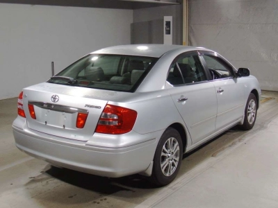 TOYOTA PREMIO