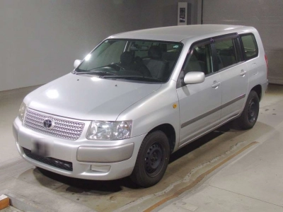 TOYOTA SUCCEED VAN