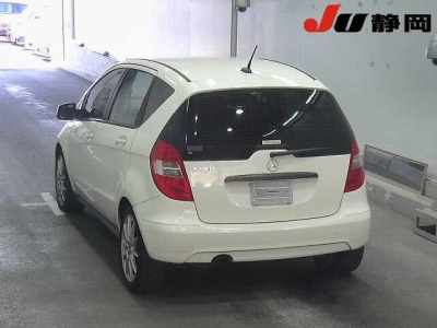 MERCEDES BENZ A CLASS