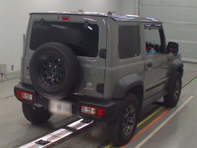 SUZUKI JIMNY SIERRA