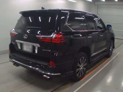 LEXUS LX
