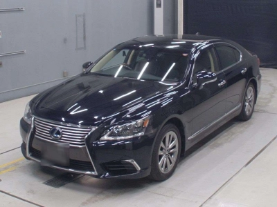 LEXUS LS
