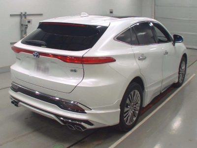 TOYOTA HARRIER HYBRID