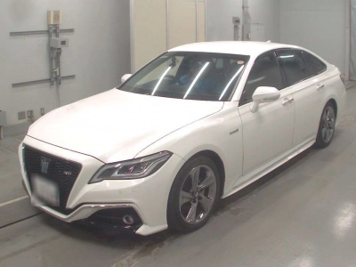 TOYOTA CROWN HYBRID