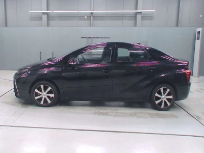 TOYOTA MIRAI