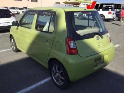 DAIHATSU ESSE