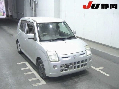 NISSAN PINO